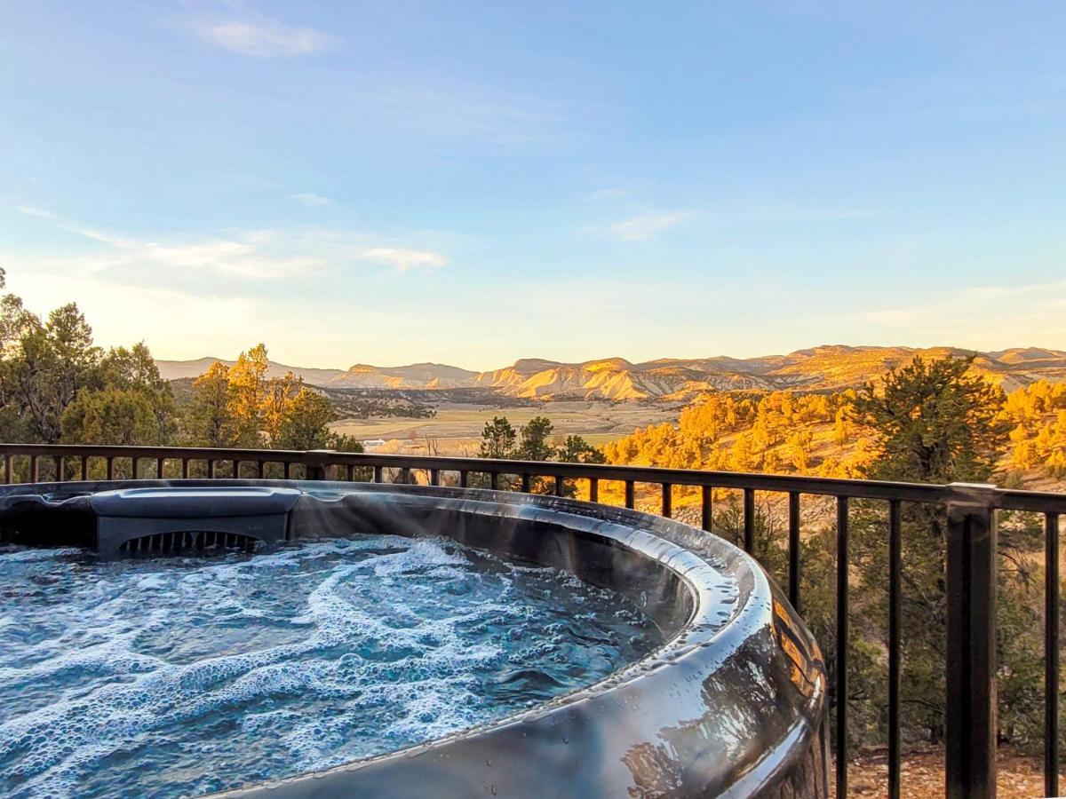 Overlook Cabin. Romantic Views Fire Pit/Hot Tub & Zion Adventure Orderville Exterior photo